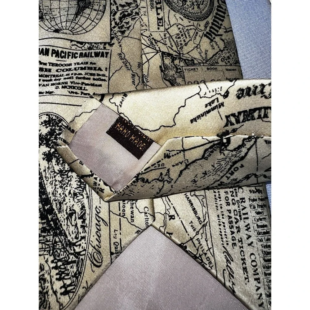 Museum Artifacts Canadian Pacific Railway 1886 Map Silk Tie Railroad NWOT